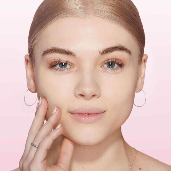 BORN THIS WAY BASE SOFT MATTE SWAN